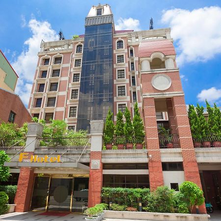 F Hotel - Sanyi Luaran gambar