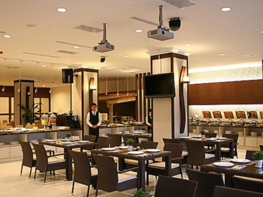 F Hotel - Sanyi Luaran gambar