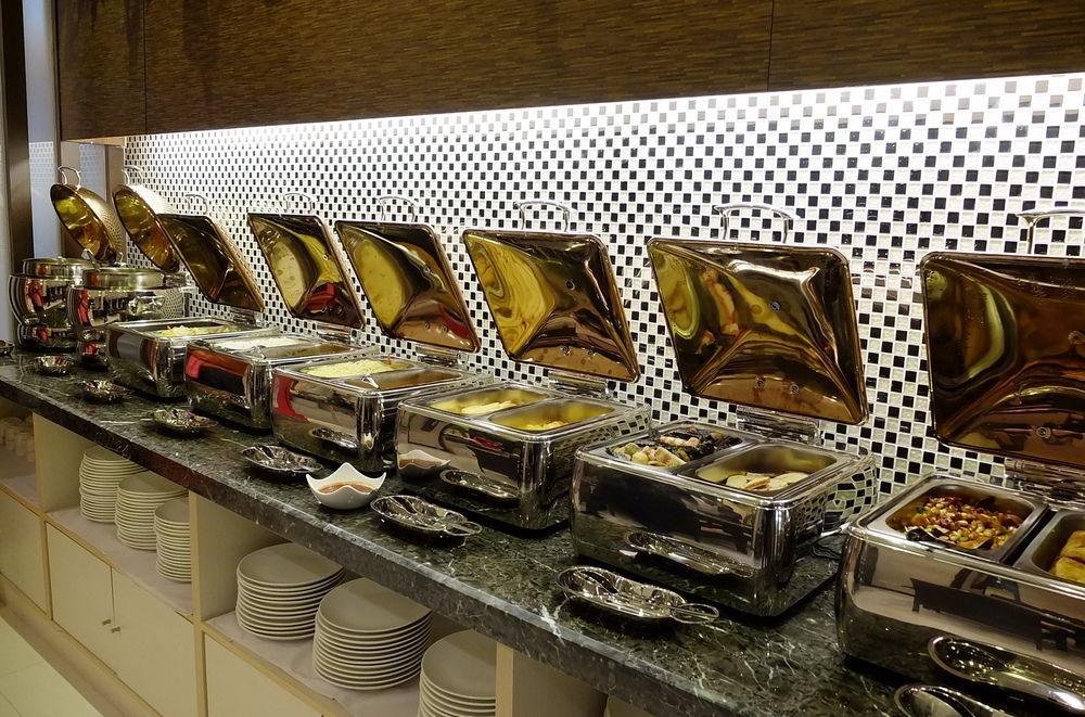 F Hotel - Sanyi Luaran gambar